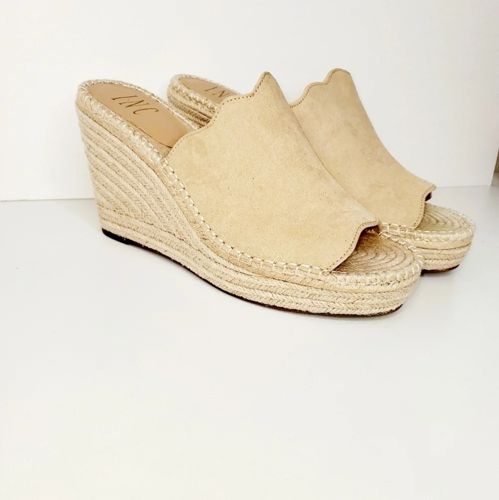 INC International Concepts Beige Slip-on Platform Wedges Sandals Shoes Size 10